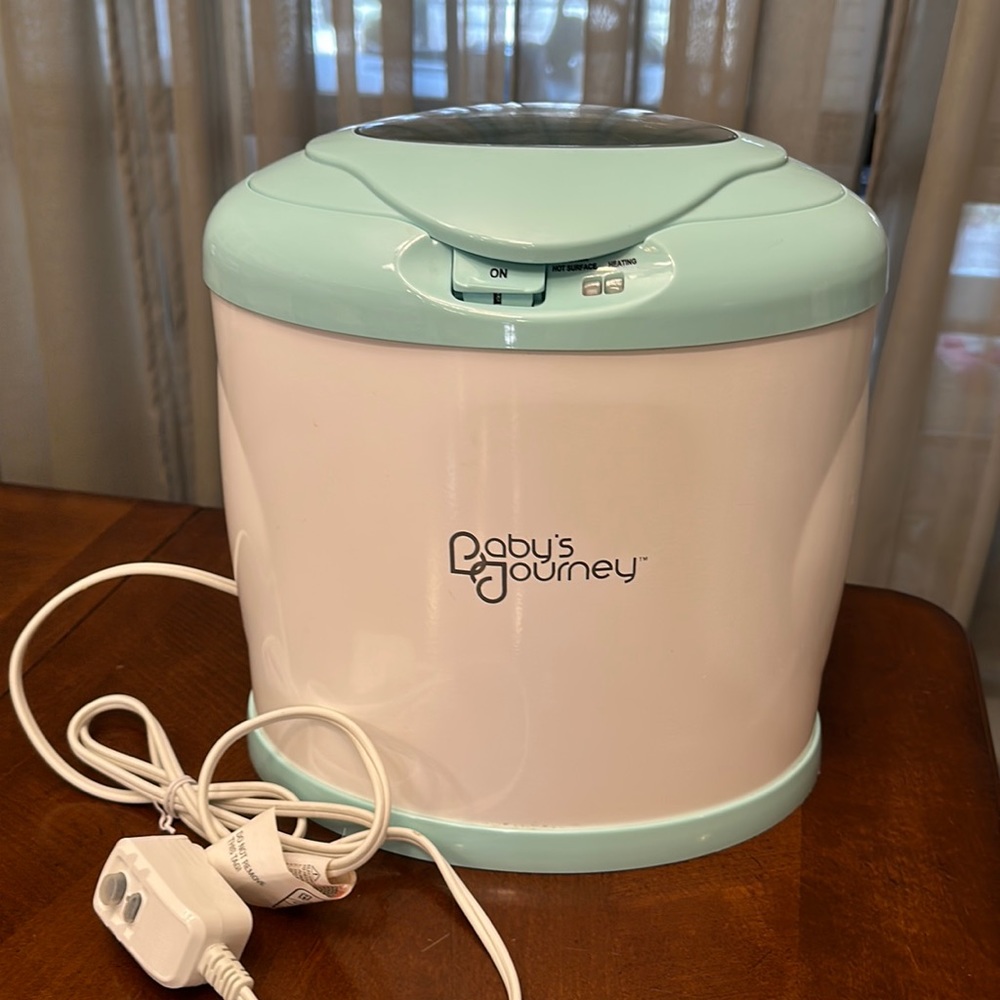 Baby’s Journey Towel Warmer